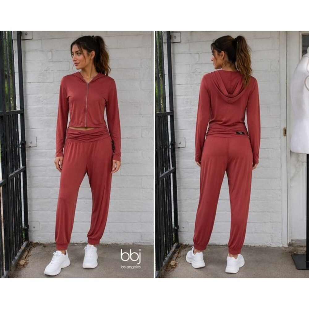 BBJ Los Angeles 2 Piece Set Crop Hoodie Joggers Rust Terracotta Mauve Size M